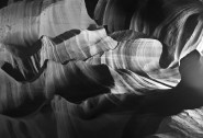 2006-1011-AntelopeCanyon04-B&W-13X19-3010-CWR