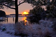 2011-0109-WinterSunsetOnTheCreek-8849-HDR-CWR